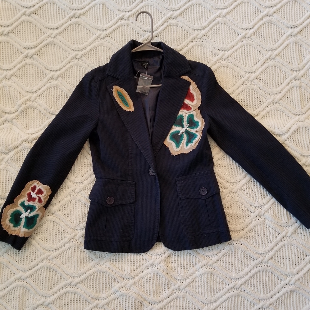 Aziz blazer  size M